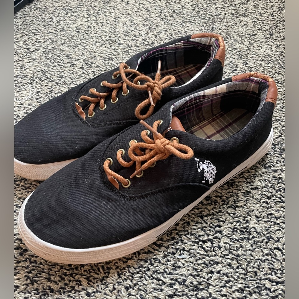 U.S. Polo Assassin Black Canvas Casual Tennis Shoe Men’s 9